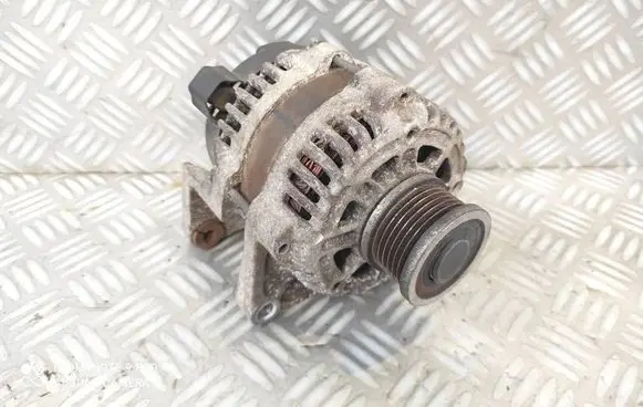 Opel Insignia A Generator/alternator 13500577