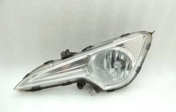 Hyundai i40 Front fog light 922013Z000 92201-3Z000