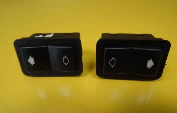 BMW 5 E39 Electric window control switch 8368974
