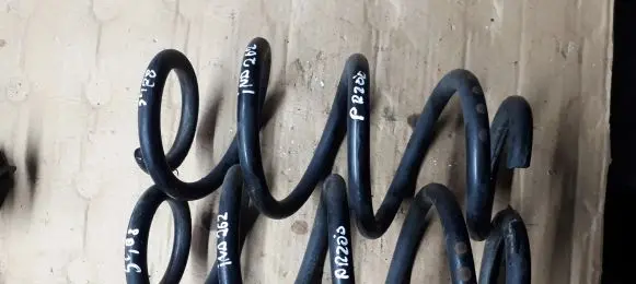 Audi A4 S4 B8 8K Front coil spring