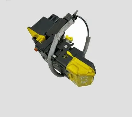 Volvo XC90 Rear door lock 30699756