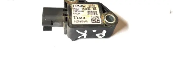 Land Rover Discovery 3 - LR3 Airbag deployment crash/impact sensor YDB500141