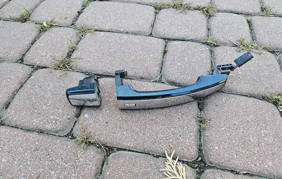 Opel Insignia A Rear door handle trim 5O5P5L5E5X1246