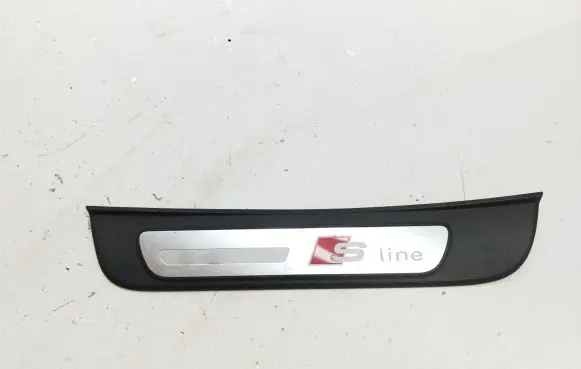 Audi A5 Sportback 8TA Rear sill trim cover 8T8853375A 8T8853375B 8T8853375