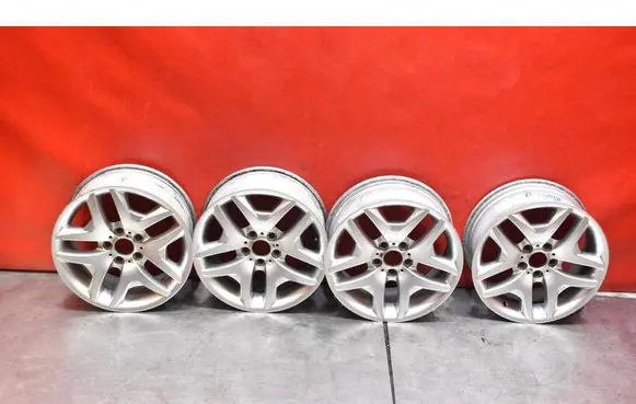 BMW X3 E83 R18 alloy rim 3415614