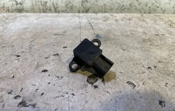 Opel Vectra C Air pressure sensor 24426679 2033