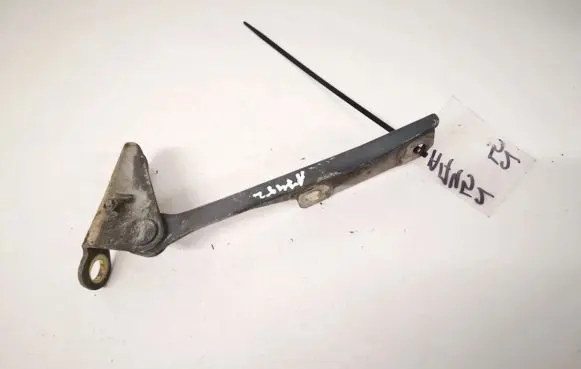 Mitsubishi Carisma Engine bonnet/hood hinges