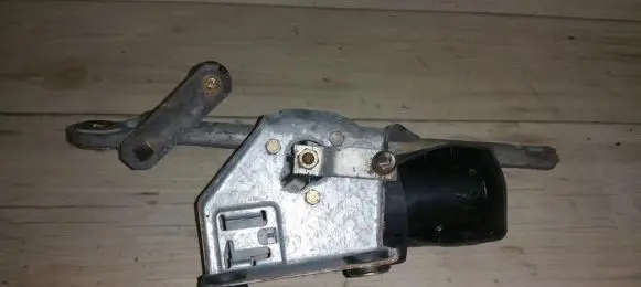 Renault Scenic I Wiper motor 0390241352CEP 464767