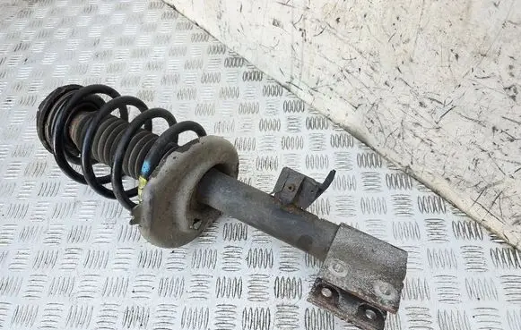 Peugeot 3008 I Front shock absorber with coil spring