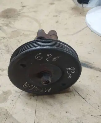 Mazda 626 Power steering pump