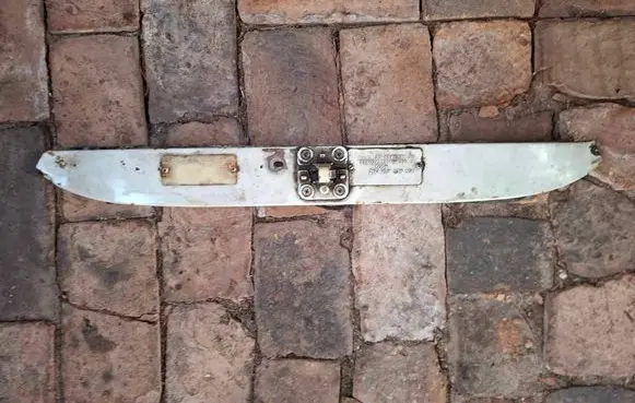 Mercedes-Benz 280 450 W116 Top upper radiator support slam panel 205140338 260420536590 11602412