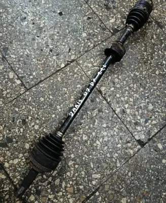 Toyota Yaris Front driveshaft