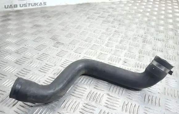 Volvo XC90 Engine coolant pipe/hose