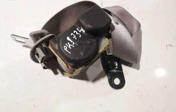 Cadillac SRX Front seatbelt 