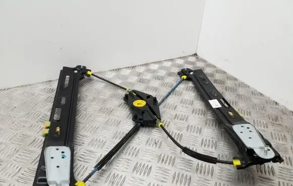 Volkswagen Sharan Sliding door electric window regulator 7N0843700