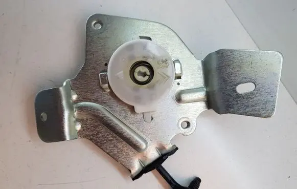 Peugeot 3008 I Loading door check strap stopper 9683313980