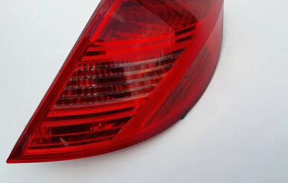 Mercedes-Benz CL C216 Rear/tail lights A2168201264 476502 A046317