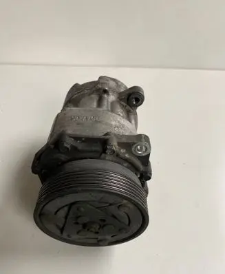 Volkswagen Golf IV Air conditioning (A/C) compressor (pump) 1J0820803A 0176809844