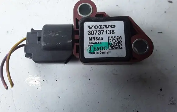 Volvo V70 Airbag deployment crash/impact sensor 30737138