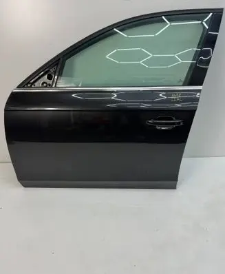 Audi A4 S4 B8 8K Front door LZ7L