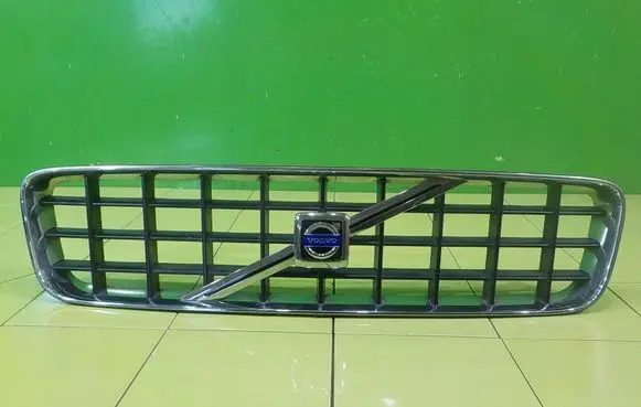 Volvo XC90 Front bumper upper radiator grill 862064