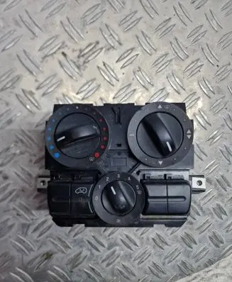 Mercedes-Benz Vito Viano W639 Climate control unit A6398301185 5HB00851100 ZGS006
