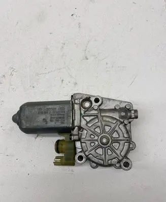 Mercedes-Benz S W140 Front door window regulator motor 185798000 0130821502