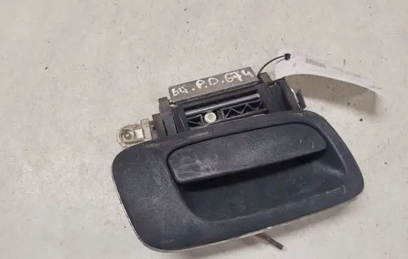 Opel Zafira A Front door exterior handle