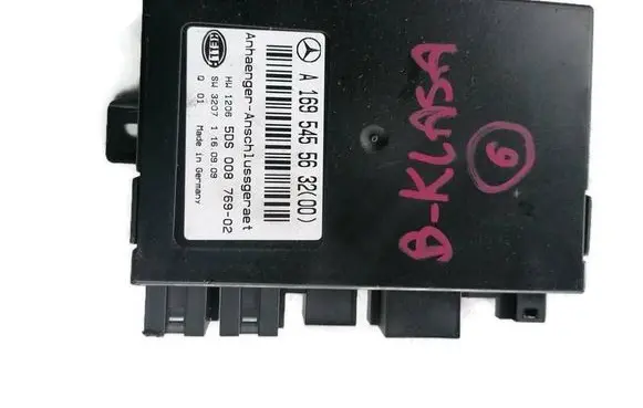 Mercedes-Benz B W245 Tow bar trailer control unit/module A1695455632 5DS00876902