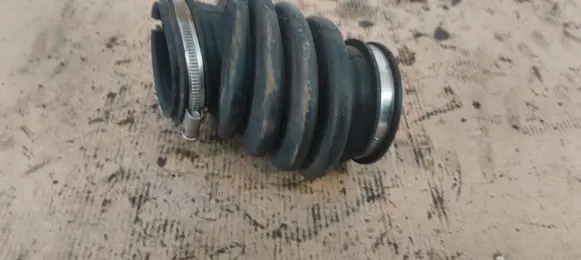 Ford Ecosport Air intake hose/pipe CN119R504CA