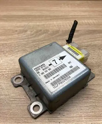 Nissan Micra Airbag control unit/module 285566F707 0285001183 WithPlug