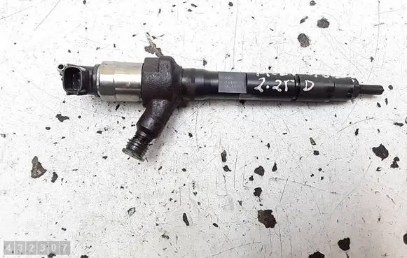 Mazda 6 Fuel injector R2AA13H50