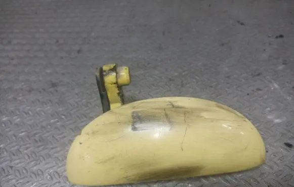 Peugeot 107 Rear door exterior handle