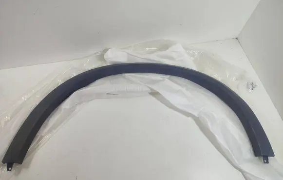 BMW X5M G05 F95 Rear arch trim 51778099935 8099935