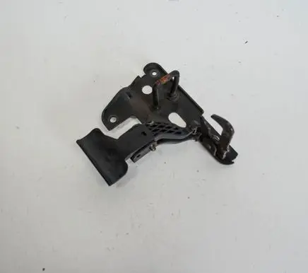 Audi A6 S6 C6 4F Engine bonnet/hood lock/latch loop/hook 4F0823480B