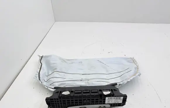 Mercedes-Benz C W206 Knee airbag A2068601002