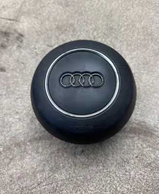 Audi A3 S3 8V Steering wheel airbag 8v0880201AL 62487090A