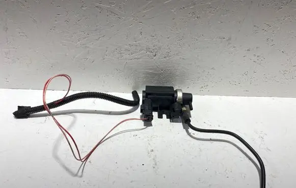 Peugeot 307 Turbo solenoid valve 72832800 9641726680 011323