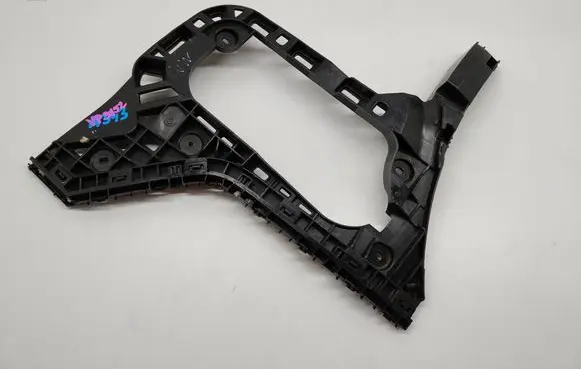 Volkswagen Arteon Rear bumper mounting bracket 3G8807375