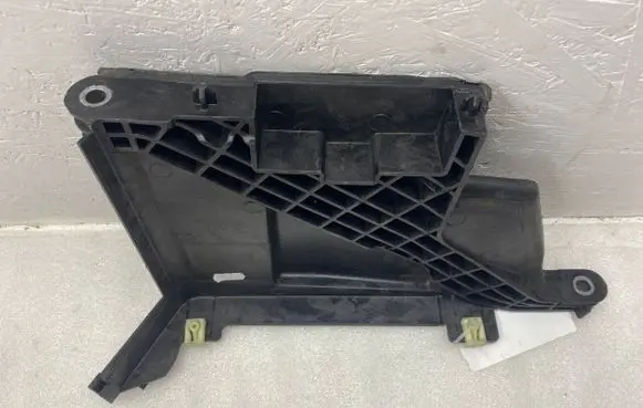 Battery tray