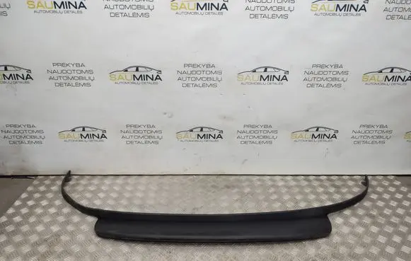 Front bumper lip