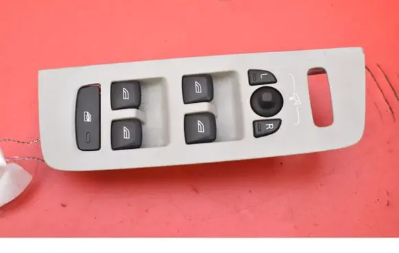 Volvo V40 Electric window control switch 31376495