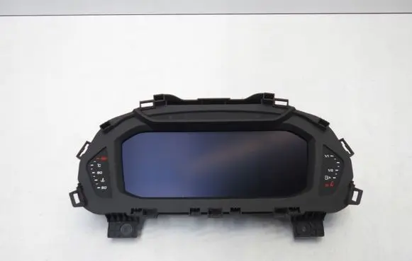 Audi Q3 F3 Speedometer (instrument cluster) 83A920700C