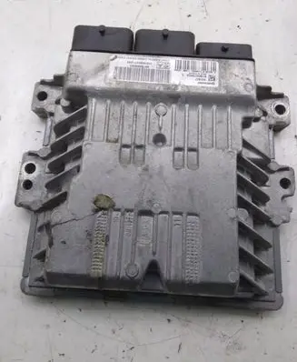 Peugeot 5008 Engine control unit/module 9678686080