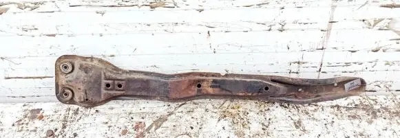 Mitsubishi Galant Front subframe