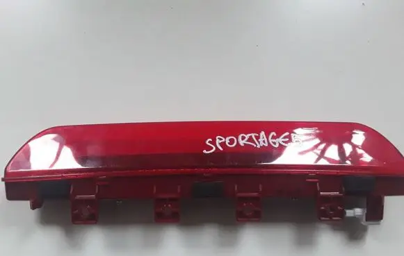 KIA Sportage Third/center stoplight 927003W