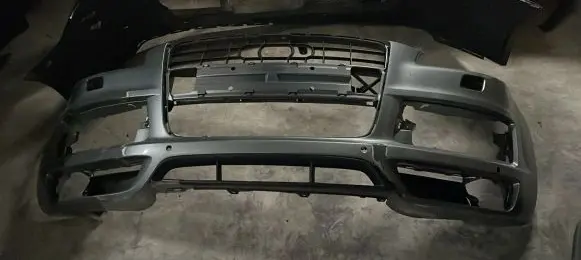 Audi Q7 4L Front bumper 4LO807084 4L080708
