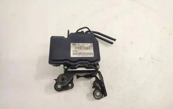 Ford Mondeo MK IV ABS Pump 8G912C405AB