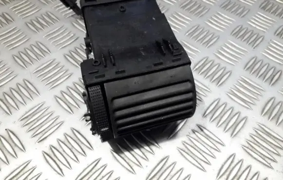 Ford Galaxy Dash center air vent grill 7m5819703e ym21a018b09