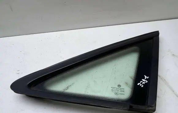 Volkswagen Touran I Front triangle window/glass 1T0845411
